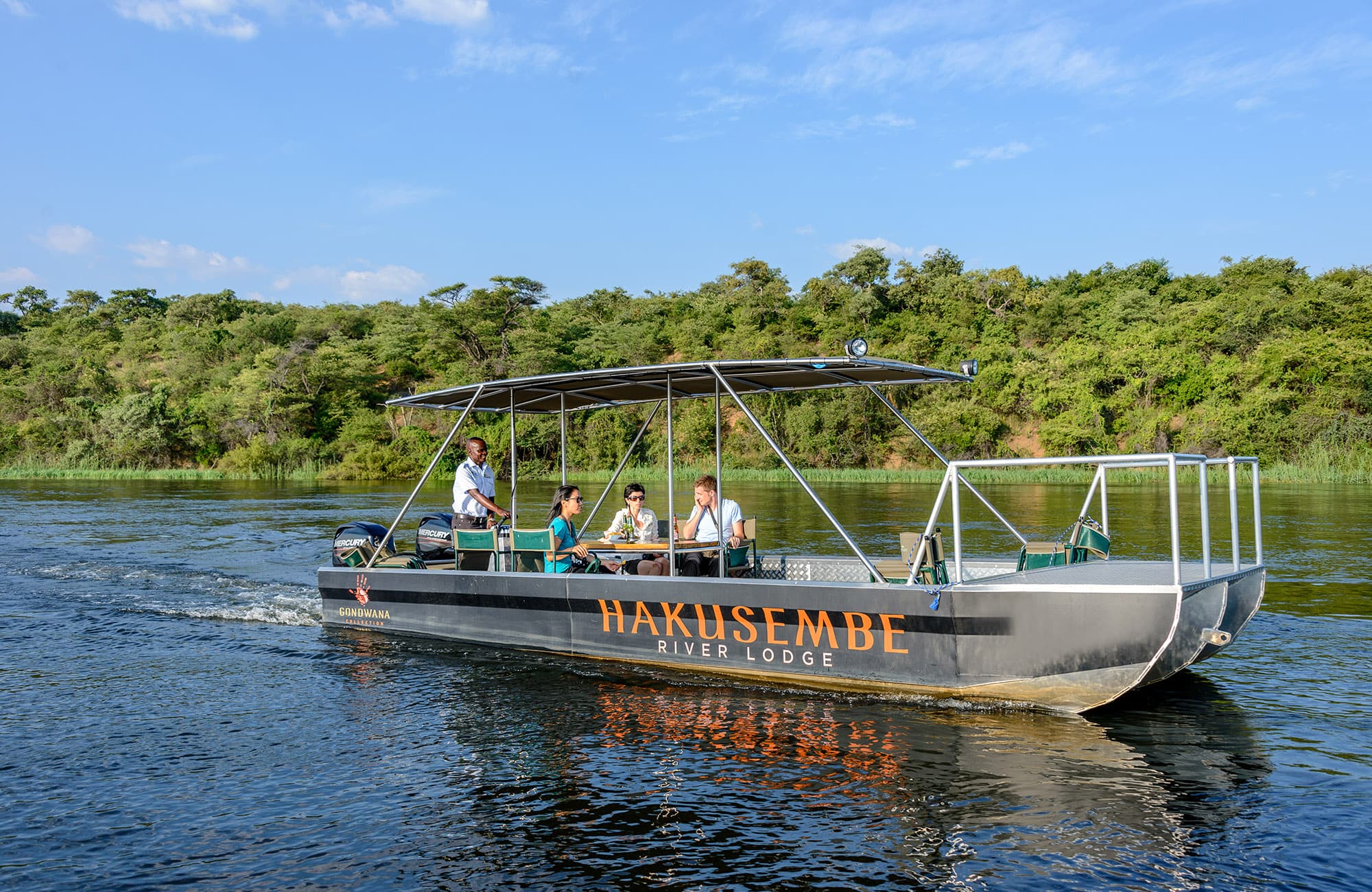 Hakusembe River Lodge